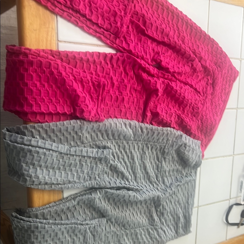 Textured Pink and Gray Leggings